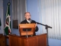 Prefeito Gil discursa na solenidade de abertura da etapa municipal da CONAE (Foto: Ascom PMI)